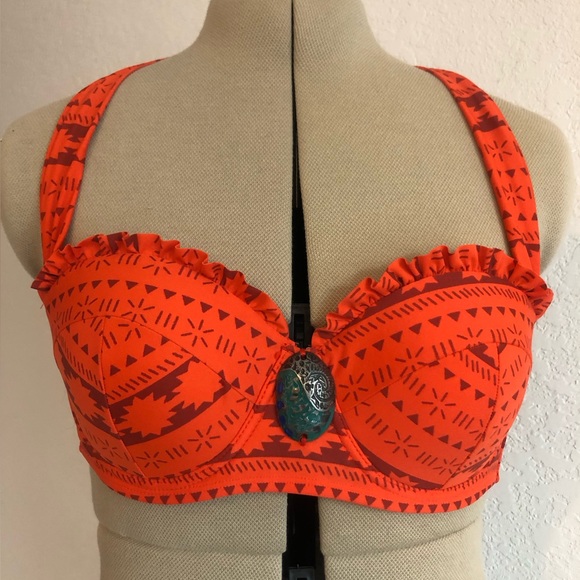 Hot Topic Moana Swim Top - Picture 1 of 3